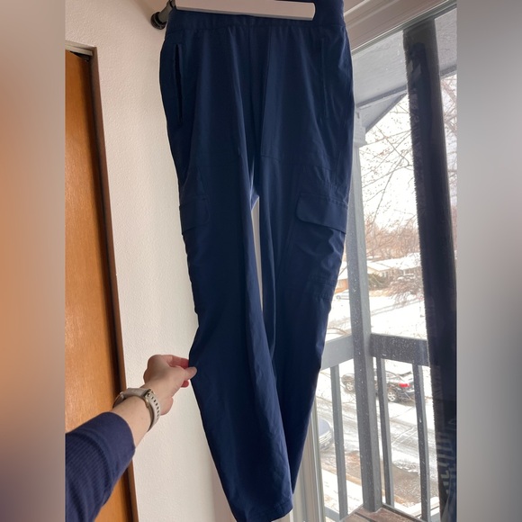 Athleta Chelsea Cargo Pant Damask Blue 0 - Picture 2 of 8